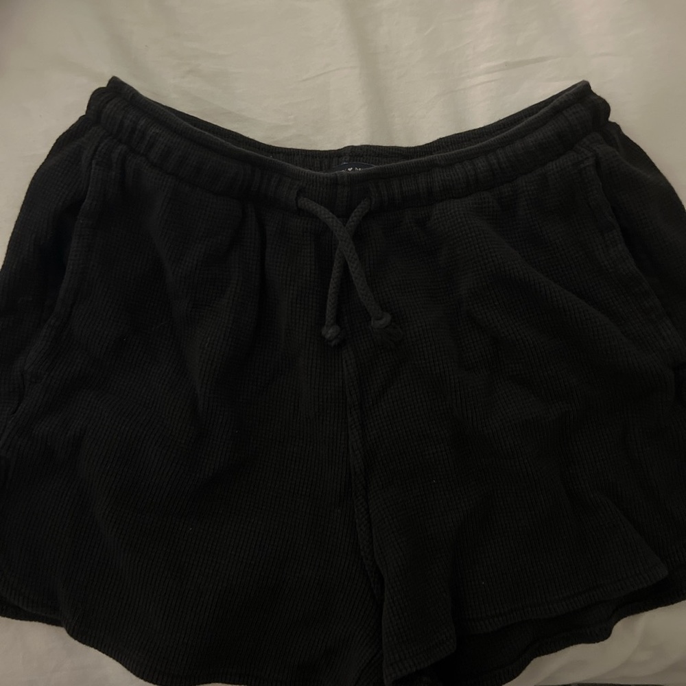 brandy melville black shorts